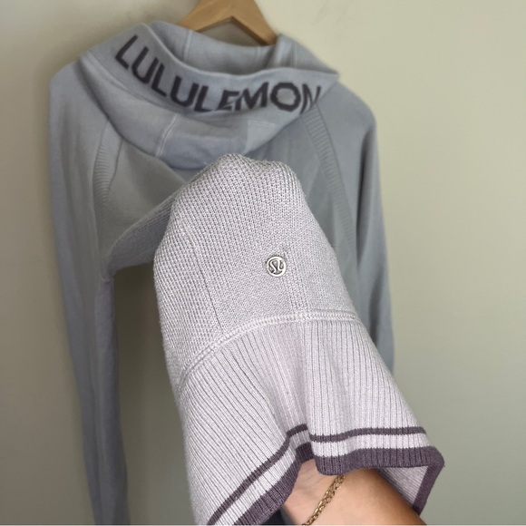 Lululemon Womens Soothe Away Hoodie Sweater Stargaze / Graphite Purple Size 8 - Picture 6 of 8
